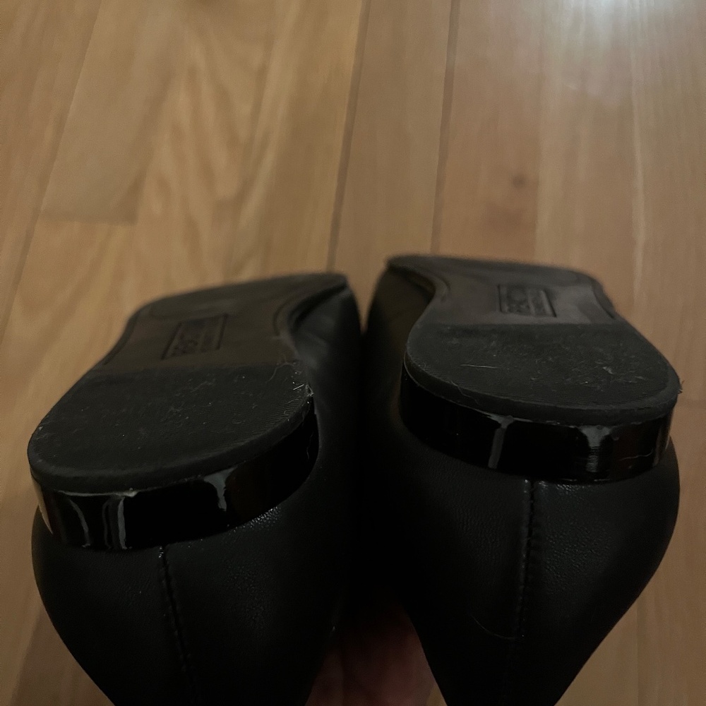 Black Flat Shoes Women Size 6 Eu 36 Reaction Kenneth Cole - Picture 3 of 5